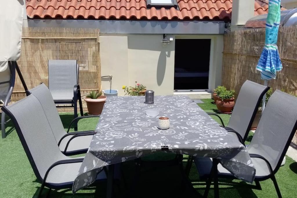 Cozy New Apartments Nea Chora Chania  Bagian luar foto